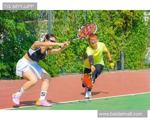 十五运会网球赛场呈现“甲由”?官方回应:是趋光夜行性飞蛾